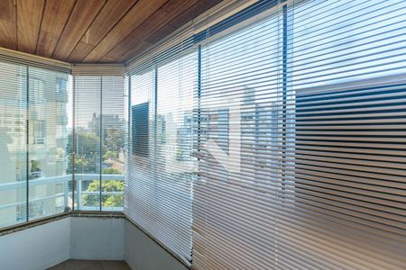 Apartamento à venda com 111m², 3 quartos e 1 vaga Apartamento à venda com 111m², 3 quartos e 1 vagaQuarto 2