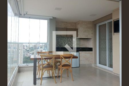 Apartamento à venda com 3 quartos, 213m² em Cambuí, Campinas