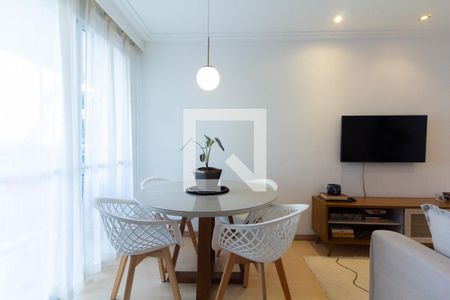 Sala de apartamento à venda com 2 quartos, 52m² em Vila Olímpia, São Paulo