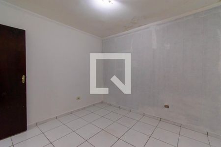Quarto 1 de casa para alugar com 2 quartos, 85m² em Vila Paulo Silas, São Paulo