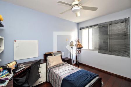 Apartamento à venda com 166m², 4 quartos e 2 vagasQuarto 3