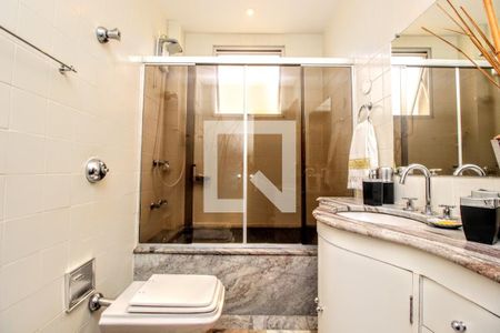 Apartamento à venda com 166m², 4 quartos e 2 vagasBanheiro social 