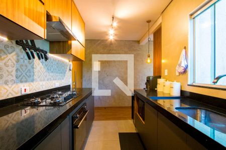 Apartamento à venda com 108m², 2 quartos e 3 vagas Apartamento à venda com 108m², 2 quartos e 3 vagasCozinha