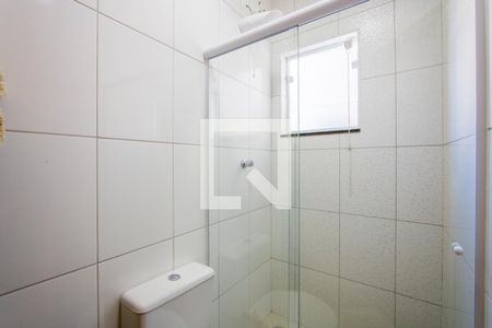 Apartamento à venda com 108m², 2 quartos e 3 vagas Apartamento à venda com 108m², 2 quartos e 3 vagasBanheiro social