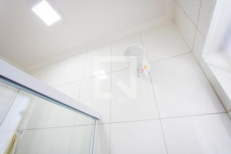 Apartamento à venda com 108m², 2 quartos e 3 vagas Apartamento à venda com 108m², 2 quartos e 3 vagasBanheiro social