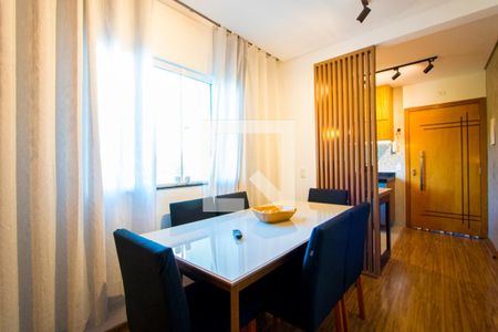 Sala de apartamento à venda com 2 quartos, 108m² em Vila Alzira, Santo André