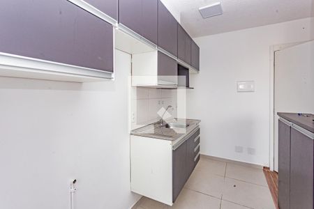 Cozinha de apartamento para alugar com 2 quartos, 41m² em Jardim Santa Emília, São Paulo