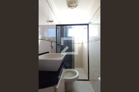 Apartamento à venda com 48m², 2 quartos e 1 vaga Apartamento à venda com 48m², 2 quartos e 1 vagaBanheiro