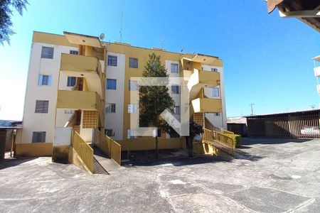 Apartamento à venda com 48m², 2 quartos e 1 vaga Apartamento à venda com 48m², 2 quartos e 1 vagaFachada do bloco
