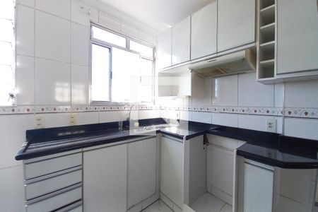 Apartamento à venda com 48m², 2 quartos e 1 vaga Apartamento à venda com 48m², 2 quartos e 1 vagaCozinha