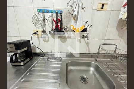 Casa à venda com 138m², 2 quartos e 2 vagas Casa à venda com 138m², 2 quartos e 2 vagasCozinha