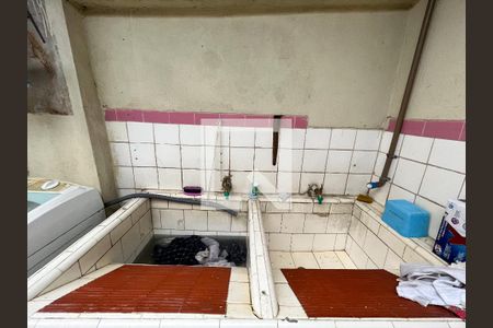 Casa à venda com 138m², 2 quartos e 2 vagas Casa à venda com 138m², 2 quartos e 2 vagasÁrea de Serviço