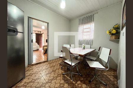 Casa à venda com 138m², 2 quartos e 2 vagas Casa à venda com 138m², 2 quartos e 2 vagasSala de Jantar