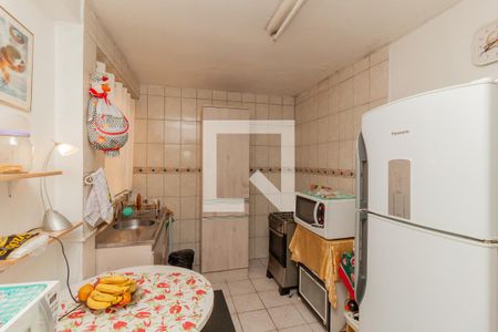 Casa à venda com 160m², 4 quartos e 3 vagas Casa à venda com 160m², 4 quartos e 3 vagasCozinha e Área de Serviço