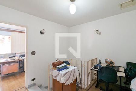 Casa à venda com 220m², 2 quartos e 2 vagas Casa à venda com 220m², 2 quartos e 2 vagasHall dos quartos