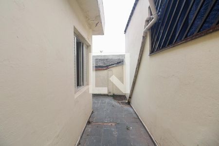 Casa de condomínio para alugar com 69m², 2 quartos e 1 vagaQuintal 