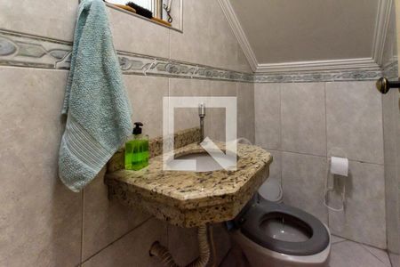 Casa à venda com 132m², 3 quartos e 2 vagas Casa à venda com 132m², 3 quartos e 2 vagasLavabo