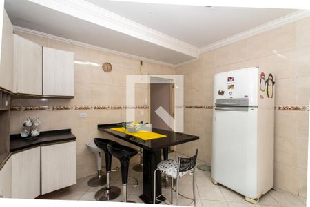 Casa à venda com 132m², 3 quartos e 2 vagas Casa à venda com 132m², 3 quartos e 2 vagasCozinha