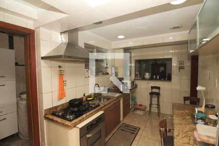 Apartamento à venda com 160m², 3 quartos e sem vagaCozinha