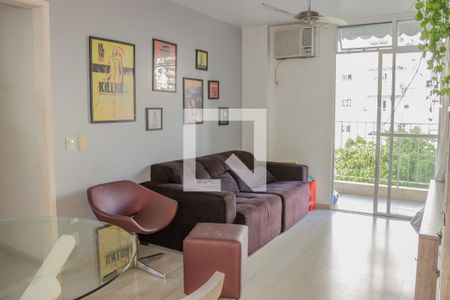 Sala de apartamento para alugar com 2 quartos, 70m² em Santa Rosa, Niterói