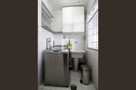 Apartamento para alugar com 90m², 2 quartos e 1 vaga Apartamento para alugar com 90m², 2 quartos e 1 vagaÁrea de serviço