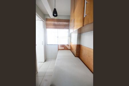 Apartamento para alugar com 90m², 2 quartos e 1 vaga Apartamento para alugar com 90m², 2 quartos e 1 vagaQuarto de serviço