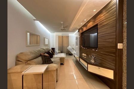Sala de casa à venda com 3 quartos, 176m² em Buritis, Belo Horizonte