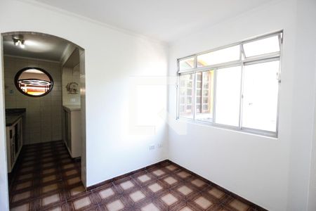 Sala de estar de casa para alugar com 3 quartos, 90m² em Água Fria, São Paulo