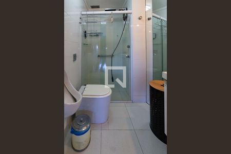 Banheiro social de apartamento à venda com 1 quarto, 50m² em Leblon, Rio de Janeiro