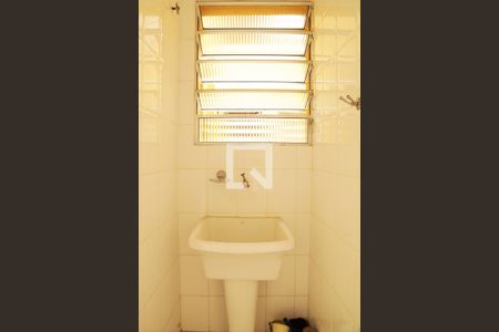Apartamento para alugar com 74m², 1 quarto e sem vaga Apartamento para alugar com 74m², 1 quarto e sem vagaÁrea de Serviço