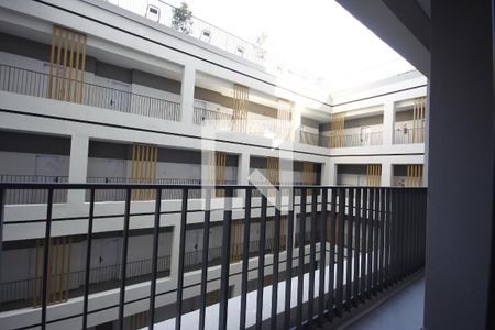 Varanda de kitnet/studio para alugar com 1 quarto, 37m² em Vila Mariana, São Paulo