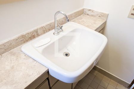 Apartamento para alugar com 64m², 3 quartos e 1 vaga Apartamento para alugar com 64m², 3 quartos e 1 vagaBanheiro