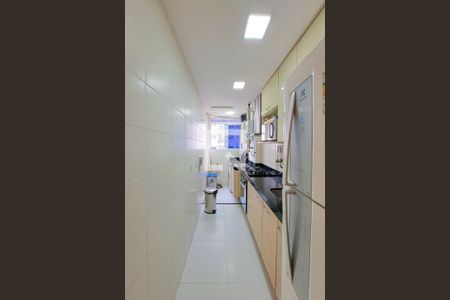 Apartamento à venda com 48m², 2 quartos e 1 vaga Apartamento à venda com 48m², 2 quartos e 1 vagaCozinha