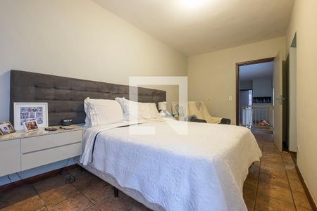 Suíte de casa para alugar com 5 quartos, 300m² em Paraíso, São Paulo