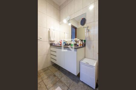 Casa à venda com 300m², 5 quartos e 2 vagasBanheiro