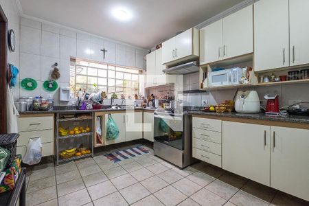 Casa à venda com 300m², 5 quartos e 2 vagasCozinha