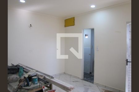 Sala de apartamento para alugar com 2 quartos, 75m² em Vila Araguaia, São Paulo