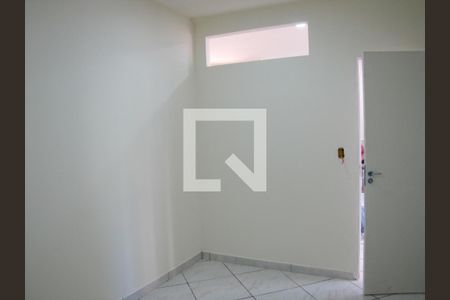 Quarto 1 de apartamento para alugar com 2 quartos, 75m² em Vila Araguaia, São Paulo