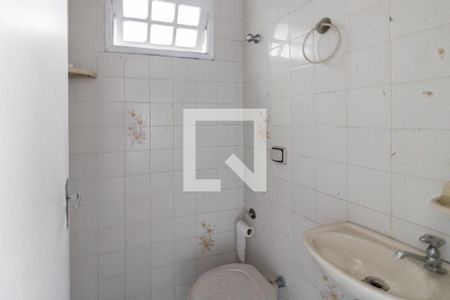 Casa à venda com 132m², 3 quartos e 3 vagasBanheiro de Serviço 