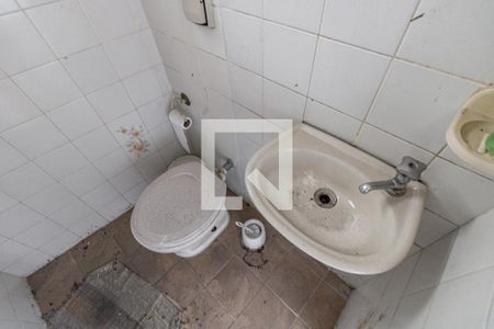 Casa à venda com 132m², 3 quartos e 3 vagasBanheiro de Serviço  - Torneira