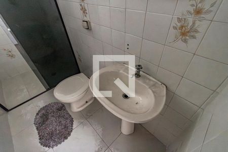 Casa à venda com 132m², 3 quartos e 3 vagasBanheiro 02 - Torneira