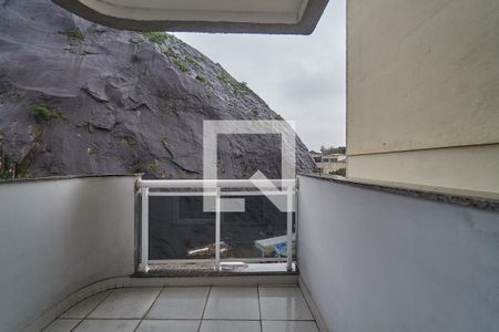 Apartamento à venda com 210m², 2 quartos e 2 vagasSala Varanda