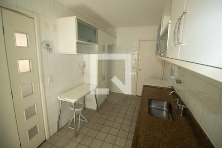 Apartamento para alugar com 110m², 4 quartos e 2 vagasCozinha