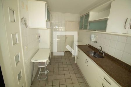 Apartamento para alugar com 110m², 4 quartos e 2 vagasCozinha