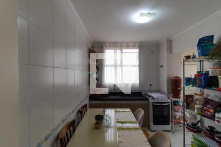 Cozinha de apartamento à venda com 1 quarto, 58m² em Centro, Campinas