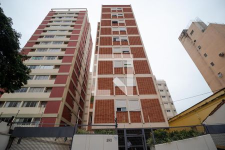 Apartamento à venda com 58m², 1 quarto e 1 vaga Apartamento à venda com 58m², 1 quarto e 1 vagaFachada