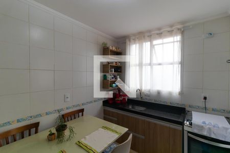 Cozinha de apartamento à venda com 1 quarto, 58m² em Centro, Campinas