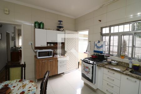 Casa à venda com 150m², 3 quartos e 2 vagasCozinha