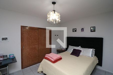 Casa à venda com 150m², 3 quartos e 2 vagasSuite