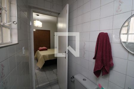 Casa à venda com 150m², 3 quartos e 2 vagasBanheiro da Suíte